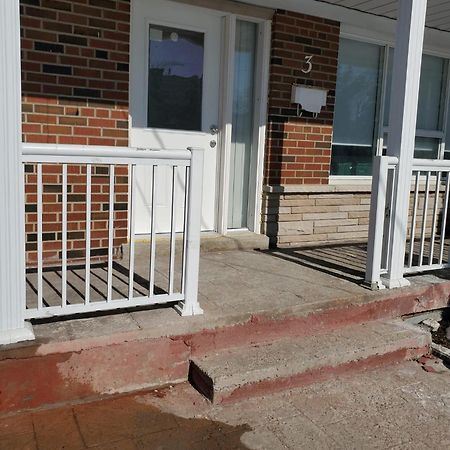 Apartament Maxwell Esabu Toronto Zewnętrze zdjęcie
