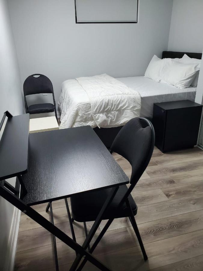 Apartament Maxwell Esabu Toronto Zewnętrze zdjęcie