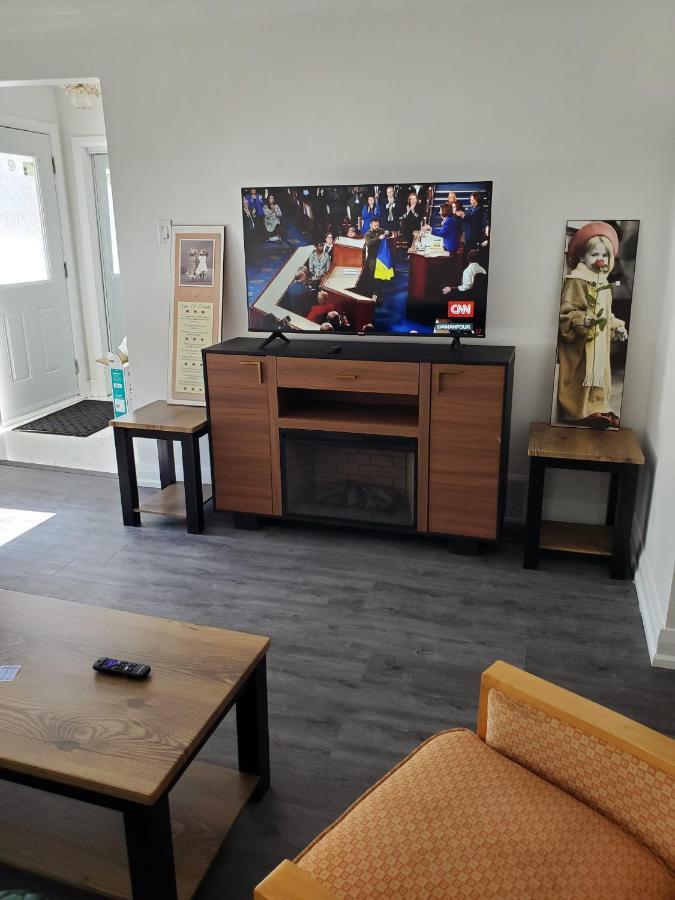 Apartament Maxwell Esabu Toronto Zewnętrze zdjęcie