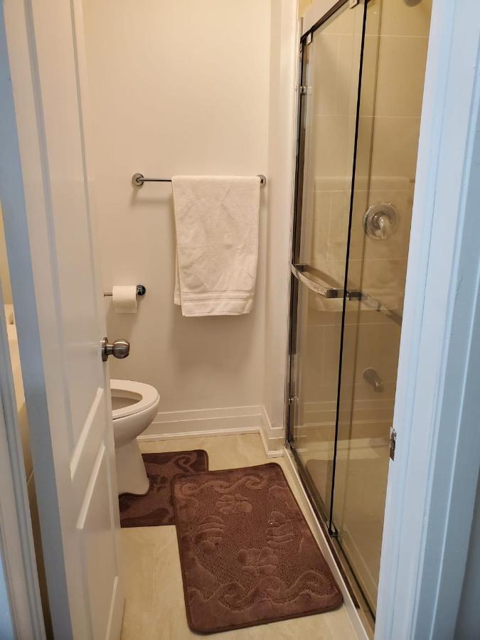 Apartament Maxwell Esabu Toronto Zewnętrze zdjęcie