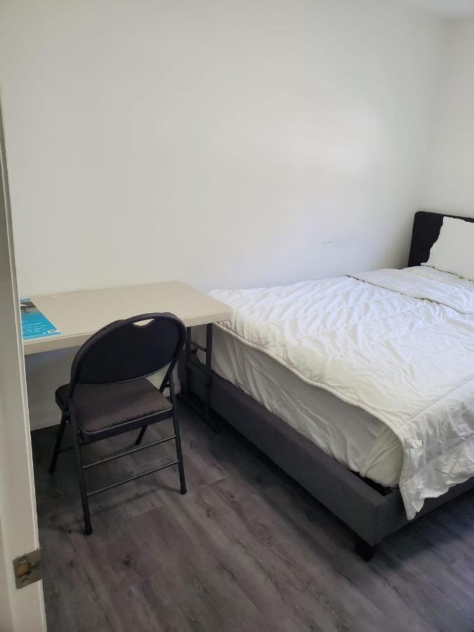 Apartament Maxwell Esabu Toronto Zewnętrze zdjęcie