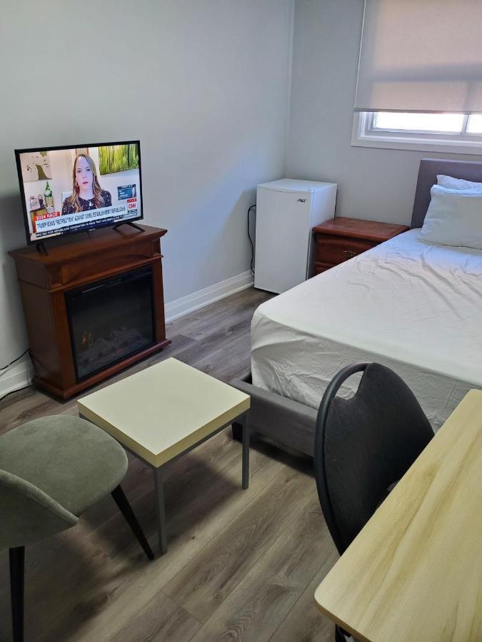 Apartament Maxwell Esabu Toronto Zewnętrze zdjęcie